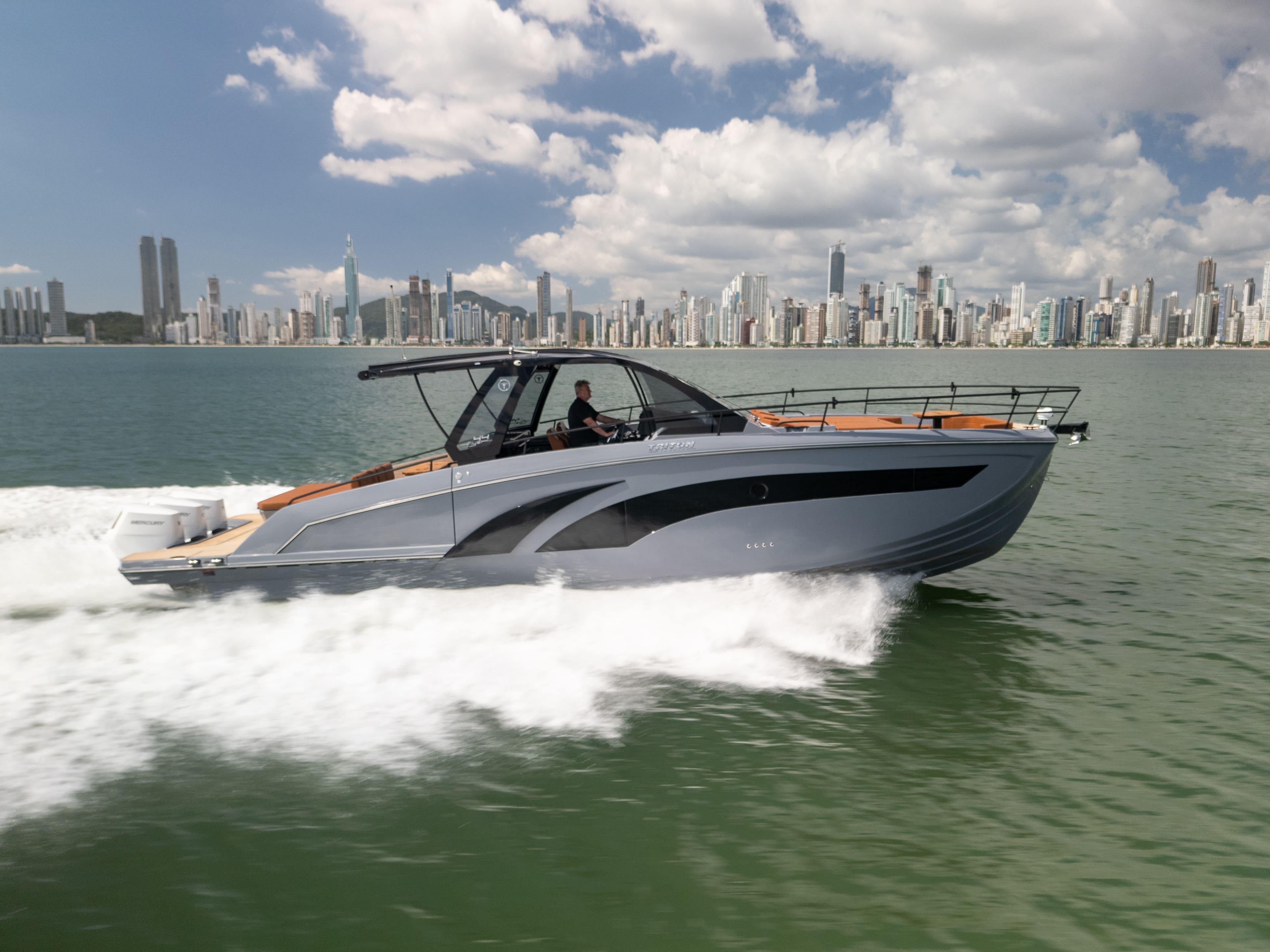 Divulgação Triton Yachts

