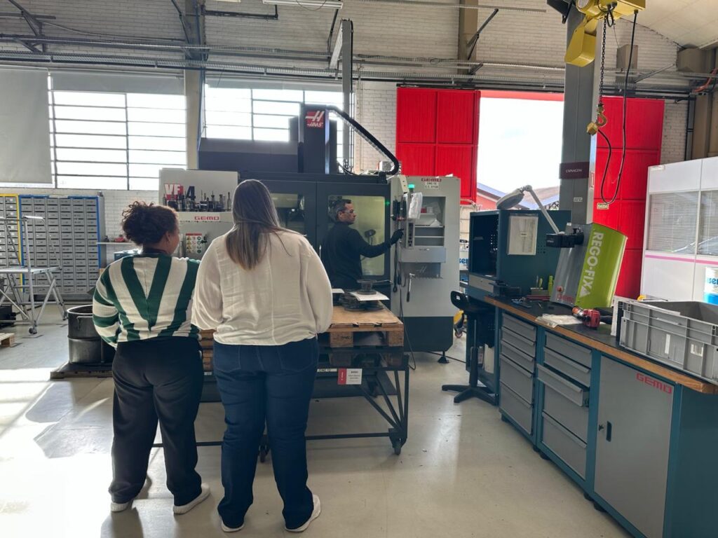 Ter uma assessoria de imprensa bem integrada à realidade da indústria como marca empregadora tem efeitos positivos na atração e retenção de talentos Divulgação