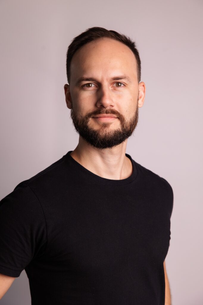 Divulgação Vertrau Israel Malheiros, Vertrau