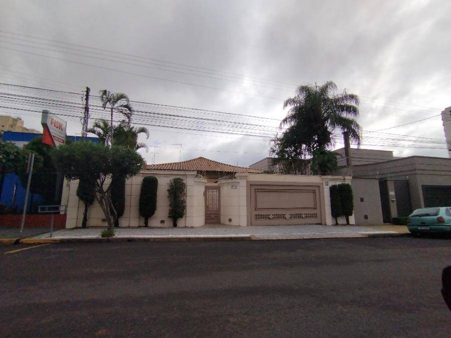 LOTE 40: Casa com 313,6 m² - Centro BIRIGUI SP