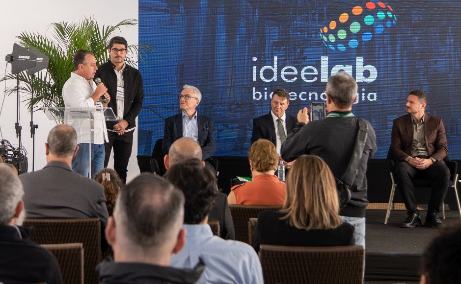 Fabio Manini
Inauguração contou com a presença do prefeito de Cambé, Conrado Scheller.