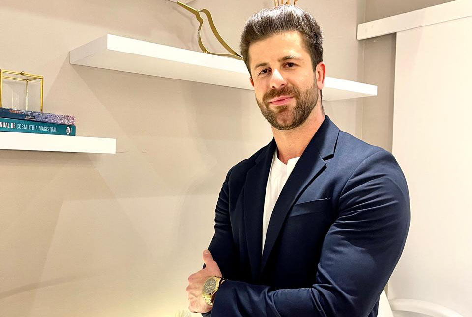 Créditos da foto: Dr. Lucas Minari Biaggioni é especialista em Medicina Integrativa, com pós-graduação em Medicina Funcional e formação internacional em LifeStyle Medicine pela Harvard Medical School.