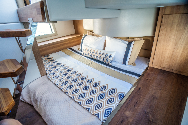 Divulgação/Armatti Yachts
Cama king size na Armatti 370 Solarium