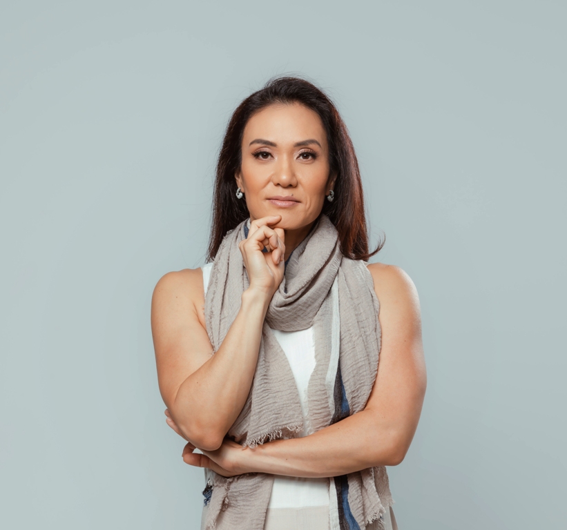 Juliana Sato - Por Helton Nobrega