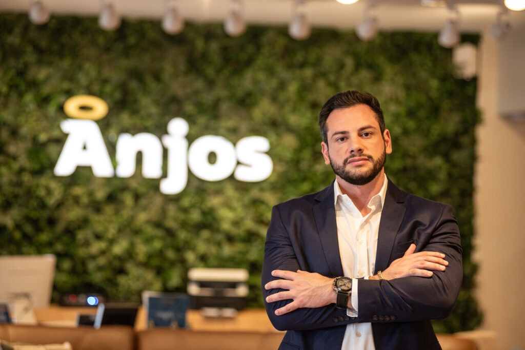 Leonardo dos Anjos, diretor de franquias da Anjos Colchões & Sofás
Crédito: Rafael Sturm