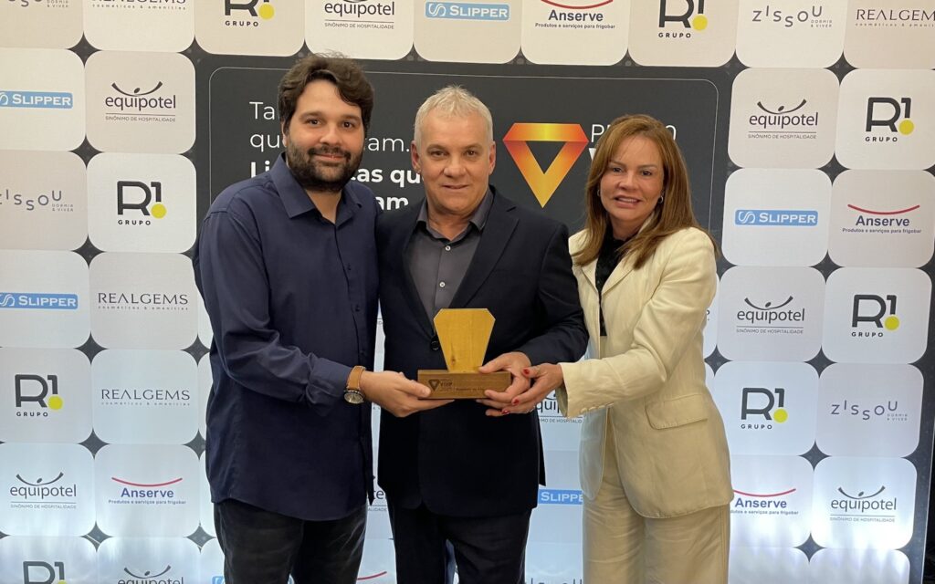 Foto por divulgação
Tarcysio Malheiros, Eduardo Malheiros e Ana Helena Malheiros