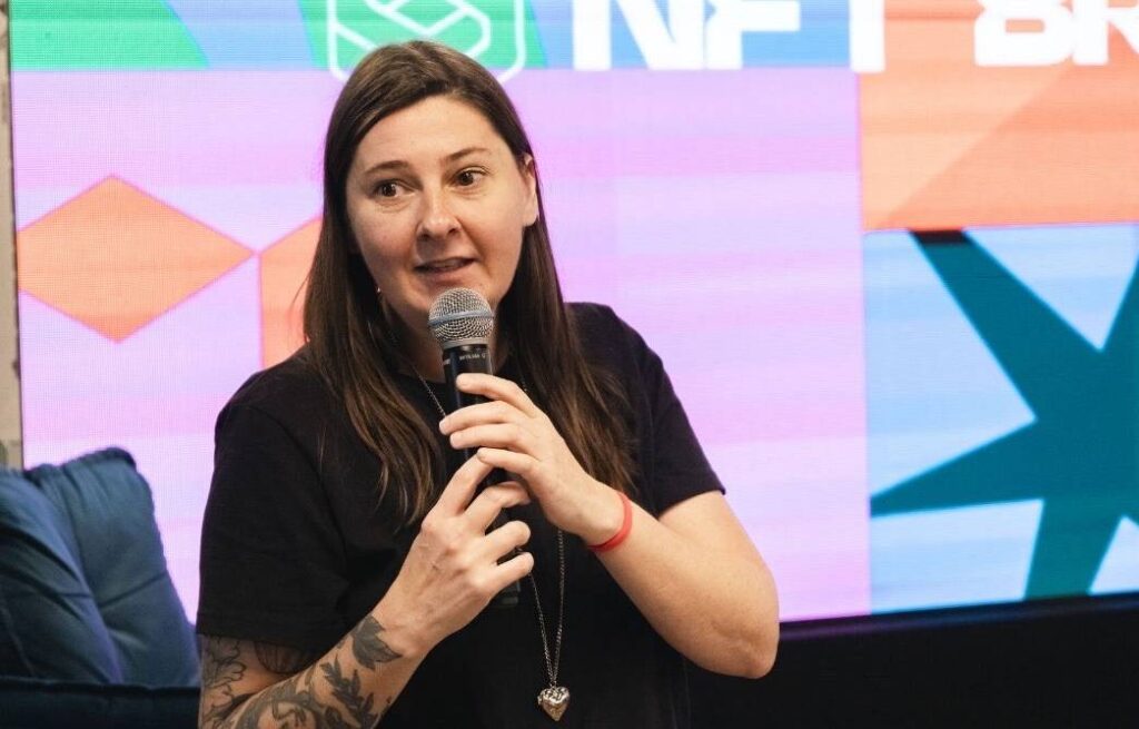 Cláudia Schulz, CEO da Abstartups. Crédito da imagem DIVULGAÇÃO 2