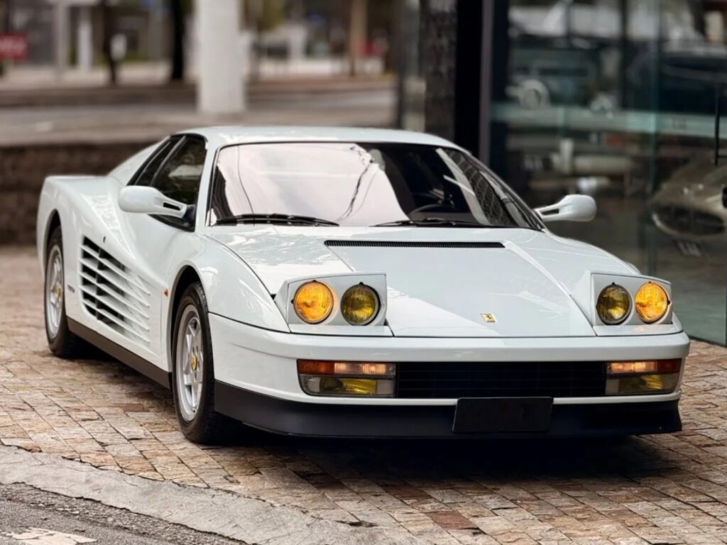 Ferrari Testarossa 1988 Foto: Divulgação