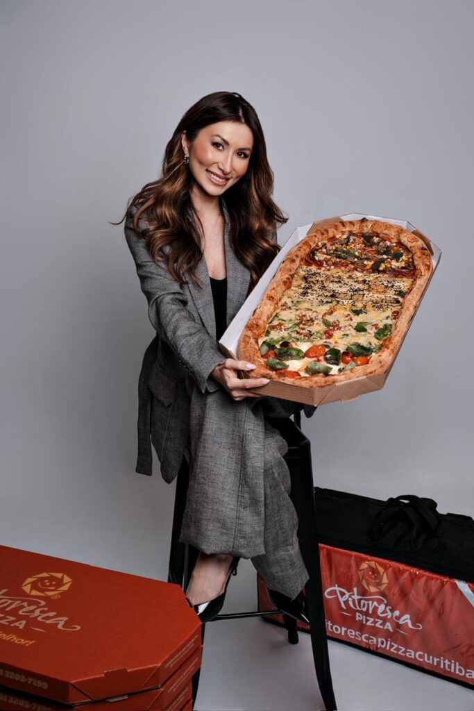 Letícia Ueda
Jéssica Liu e a pizza da Pitoresca