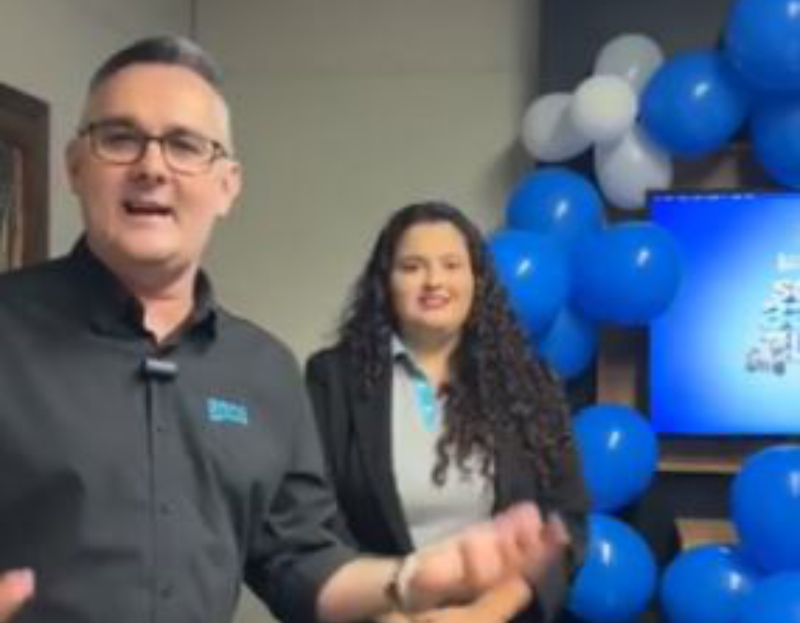 Reprodução/ Instagram Roco Live de sorteio da camapnha 'Roco na Pista'