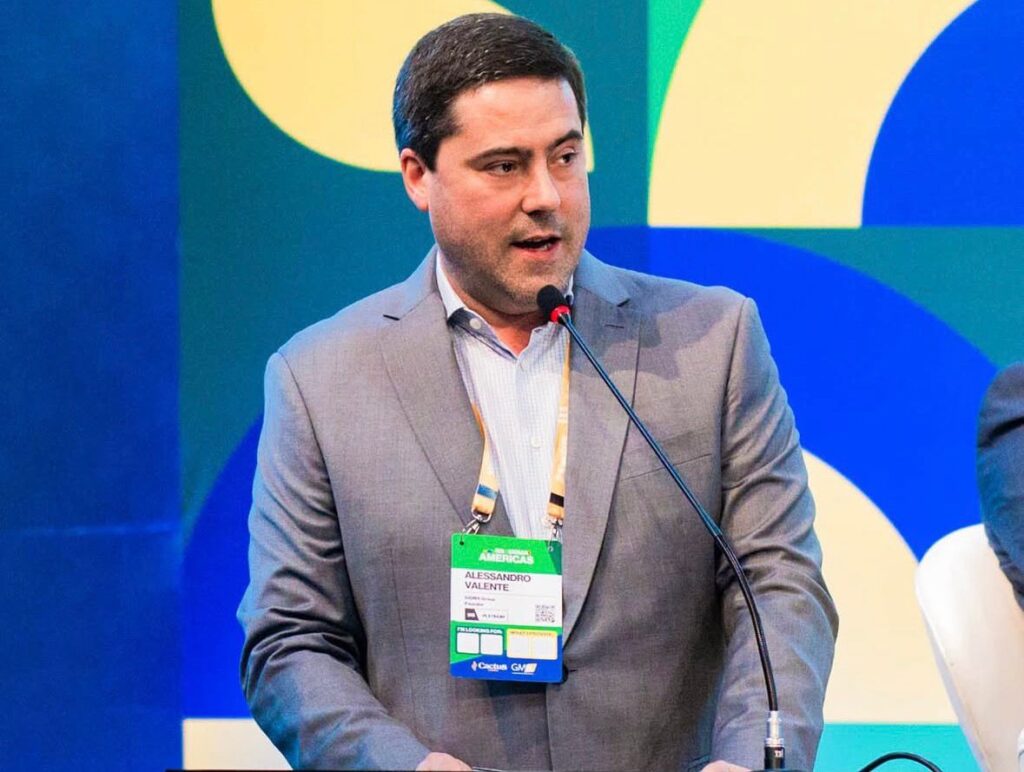 Alessandro Valente - Créditos da foto: Divulgação
