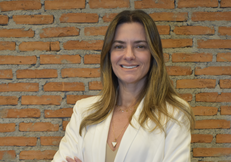 Maíra Rossi, Head Comercial da Level Group e Diretora de Relacionamento do Procurement Club Divulgação