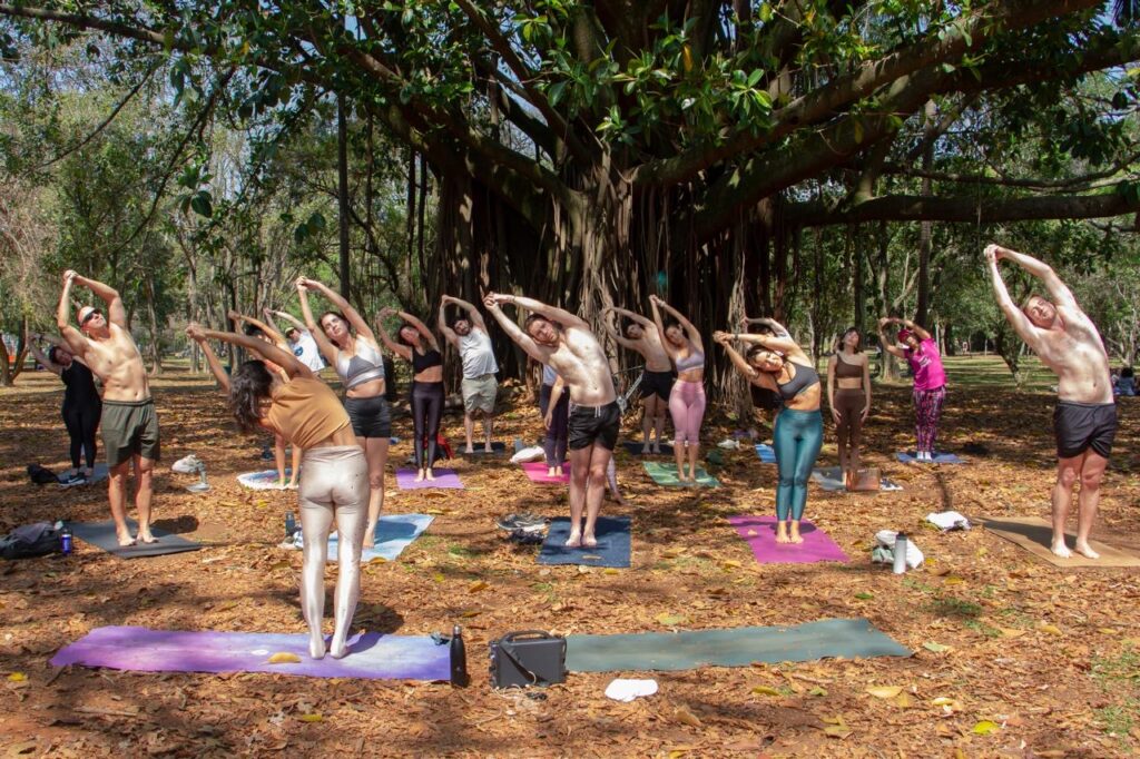 foto YOGA COM CAUSA2