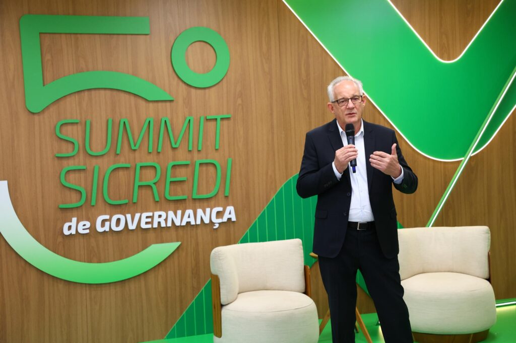 O Summit Governança 2026, promovido pelo Sicredi, aconteceu no dia 10 de junho, reunindo representantes e lideranças das cooperativas Divulgação/Sicredi