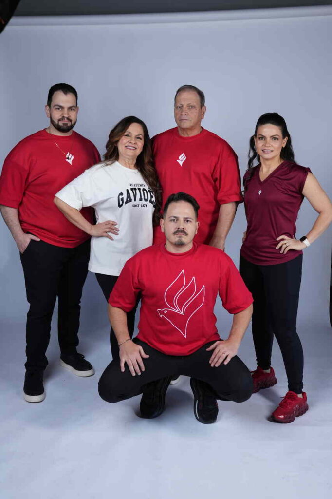 Família Aguiar - Daniel, Roseli, Leonildo, Leandro e Priscila
Divulgação
