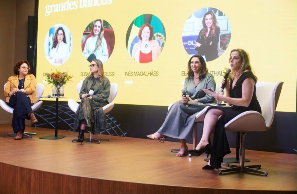 Foto: Inês Magalhães, Elisangela Perussi, Dora Swarc e Elisa Rosenthal Crédito: Rui Sabino Fotografia
