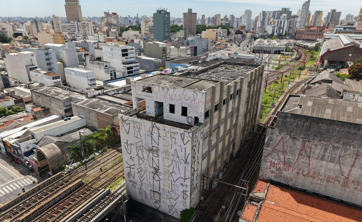 LOTE 1: Prédio Comercial com 5.444,00 m² - Campos Elíseos SÃO PAULO SP Foto/Divulgação: VIP Leilões